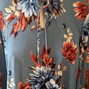 DEAR SCARLETT medium periwinkle FLORAL long sleeved polyester top / blouse